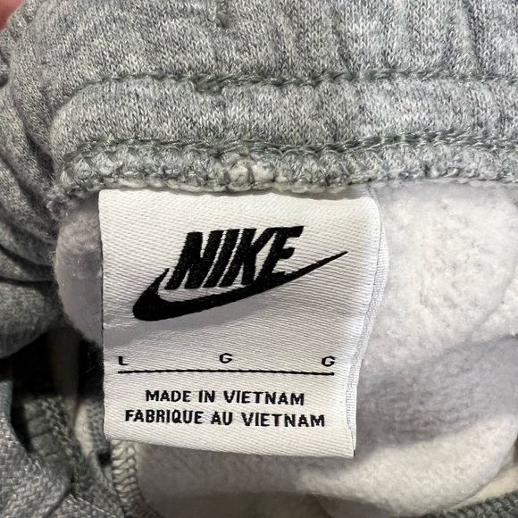 Nike Men's Sportswear Club Fleece Joggers
size Large - Picture 5 of 5